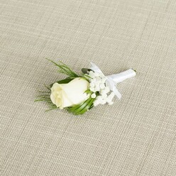 WHITE ROSE GROOM BUTTONHOLE